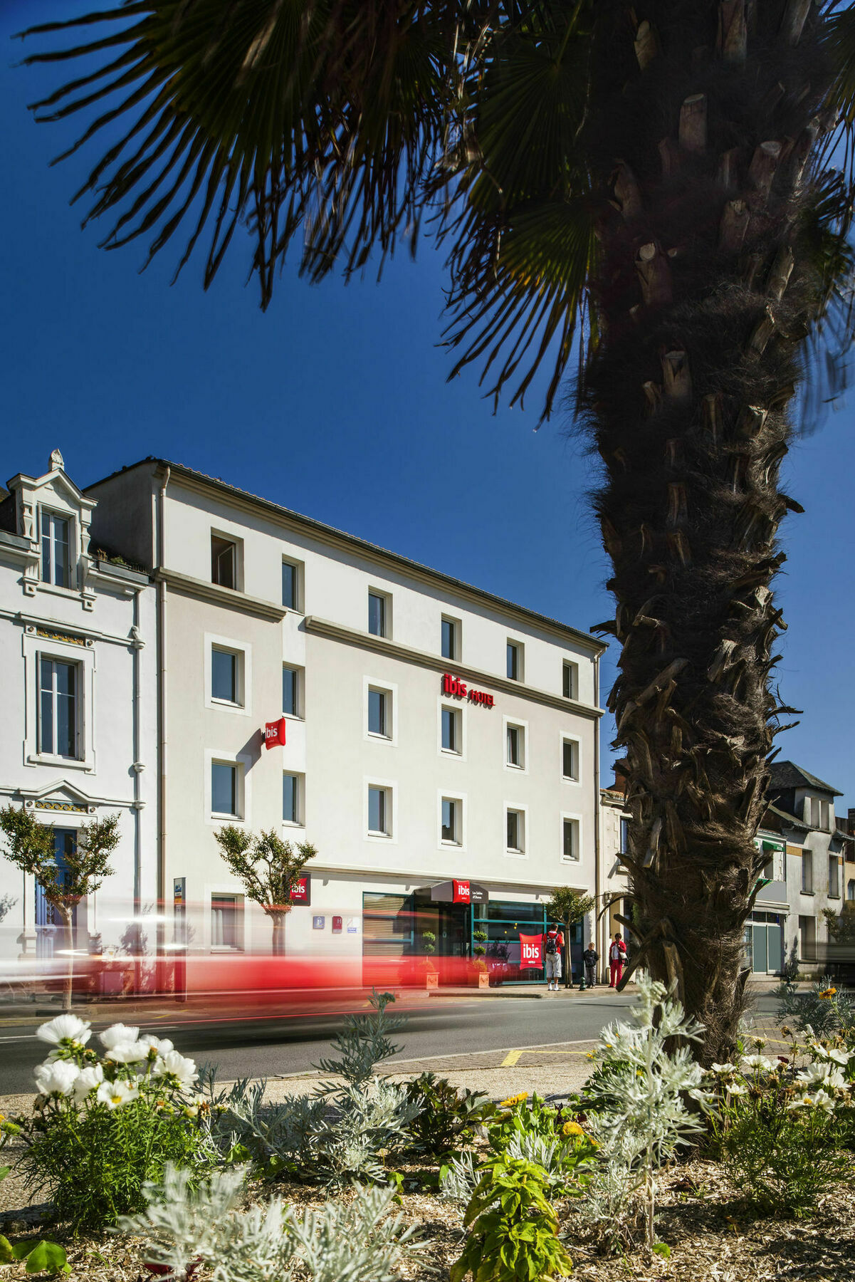 B&B Hotel Les Sables-D'Olonne Centre Gare Buitenkant foto